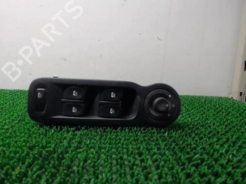 Used Left front window switch Left front window switch RENAULT MODUS / GRAND MODUS (F/JP0_) 1.5 dCi (FP0F, JP0F) (86 hp) 22084442 22084442