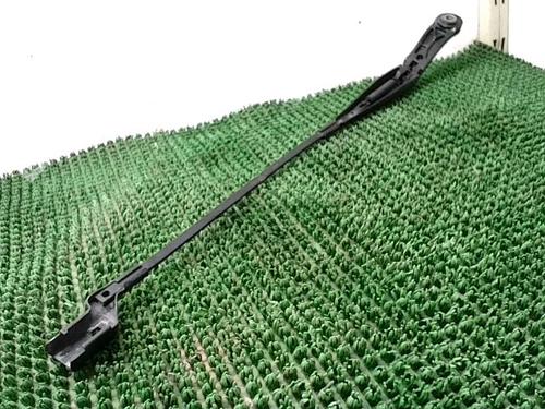 Used Front windshield wiper arm Front windshield wiper arm PEUGEOT 308 II (LB_, LP_, LW_, LH_, L3_) 1.6 HDi / BlueHDi 115 (115 hp) 34432857 34432857