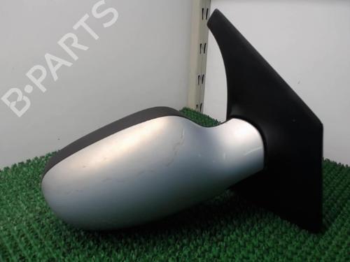 Retrovisor direito Retrovisor direito RENAULT SCÉNIC I MPV (JA0/1_, FA0_) 1.6 (JA00, JA16, JA15, JA19, JA1V, JA2B, JA2C, JA0B,... (107 hp) 22080626 22080626