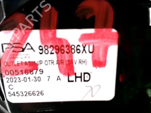 Used Air vent Air vent OPEL CORSA F (P2JO) 1.2 (68) (75 hp) 23790252 23790252