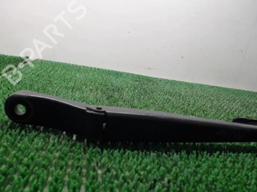 Front windshield wiper arm PEUGEOT 5008 (0U_, 0E_) 1.6 HDi | BP22084868C143 