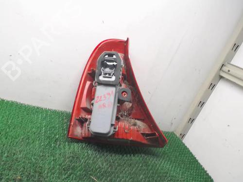 Used Right taillight RENAULT CLIO II (BB_, CB_) 1.5 dCi (B/CB07) (65 hp) 22087326