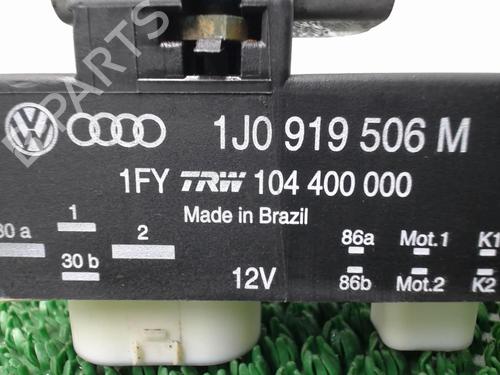 Used Electronic module Electronic module VW FOX Hatchback (5Z1, 5Z3, 5Z4) 1.2 (55 hp) 22081562 22081562