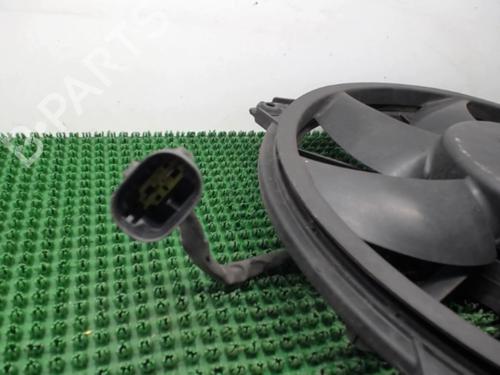 Used Radiator fan Radiator fan PEUGEOT 3008 I MPV (0U_) 2.0 HDi 150 / BlueHDi 150 (150 hp) 22081179 22081179