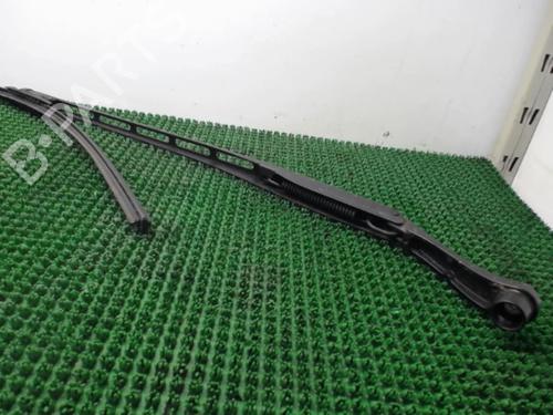 Used Front windshield wiper arm Front windshield wiper arm CITROËN C5 III (RD_) 1.6 HDi 110 (RD9HZC) (109 hp) 22080489 22080489