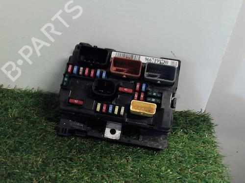 Fuse box CITROËN C3 II (SC_) 1.4 | BP22092334E1 - Image 3
