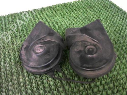 Horn RENAULT MEGANE III Grandtour (KZ0/1) 1.5 dCi (KZ09, KZ0D, KZ1G, KZ29, KZ14, KZ1W, KZ10, KZ1F,... | BP22088748E13 