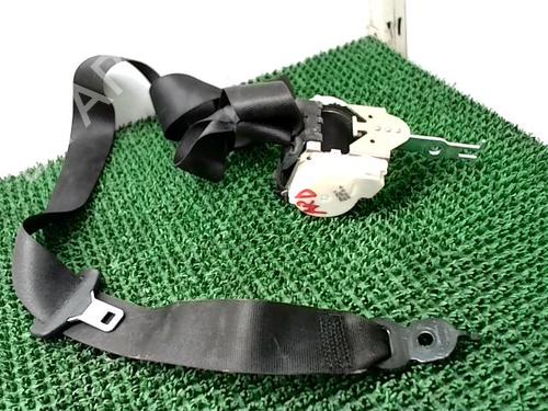 rear-right-seatbelt-bmw-5-f10-2009-2010-2011-2012-2013-2014-2015-2016-24144418 main image