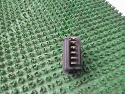Used Right front window switch RENAULT CLIO II (BB_, CB_) 1.9 D (B/CB0E, BB0J) (64 hp) 22081009