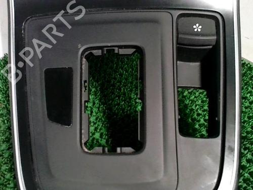 Used Display monitor Display monitor RENAULT SCÉNIC IV (J9_) 1.7 Blue dCi 120 (J9A7, J9A8) (120 hp) 30531839 30531839