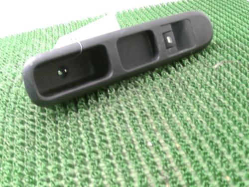 Used Right front window switch Right front window switch PEUGEOT 3008 I MPV (0U_) 2.0 HDi 150 / BlueHDi 150 (150 hp) 22078563 22078563