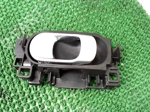 Used Rear left interior door handle Rear left interior door handle CITROËN C3 III (SX) 1.6 BlueHDi 75 (75 hp) 22090775 22090775