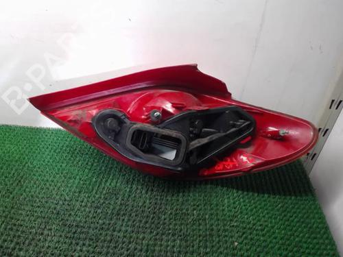 Used Left taillight Left taillight 22087400 22087400