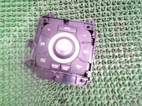 Switch RENAULT MEGANE III Hatchback (BZ0/1_, B3_) 1.5 dCi (BZ09, BZ0D, BZ1W, BZ29, BZ14) | BP22084936I30 