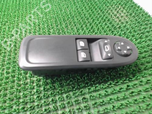 Used Left front window switch CITROËN C3 II (SC_) 1.4 HDi 70 (SC8HZC, SC8HR0, SC8HP4) (68 hp) 22084638