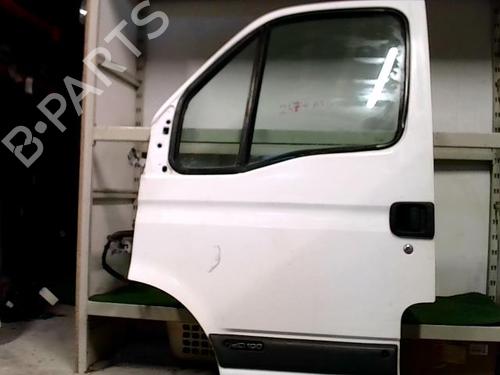Used Left front door NISSAN INTERSTAR Van (X70) dCi 100 (101 hp) 26290175
