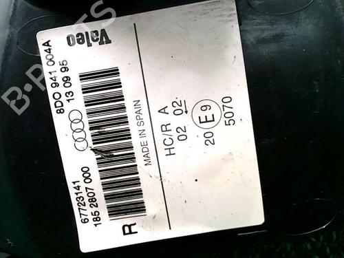 right-headlight-audi-a4-b5-8d2-1994-1995-1996-1997-1998-1999-2000-2001-23432757 main image