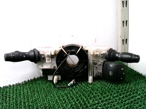 Used Steering column stalk Steering column stalk RENAULT MASTER III Van (FV) 2.3 dCi 100 FWD (FV0A, FV0B, FV0G, FV0K, FV0H) (101 hp) 21567156 21567156