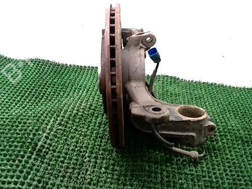 Used Right front steering knuckle Right front steering knuckle PEUGEOT 2008 I (CU_) 1.6 HDi (92 hp) 30764686 30764686
