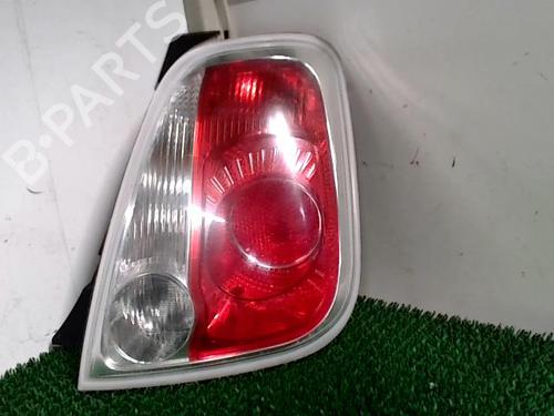 Højre baglygte FIAT 500 (312_) 1.2 (312AXA1A) (69 hp) 24498305