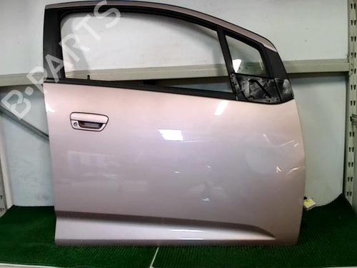 Høyre foran utvendig håndtak CHEVROLET SPARK (M300) 1.2 (82 hp) 29880029