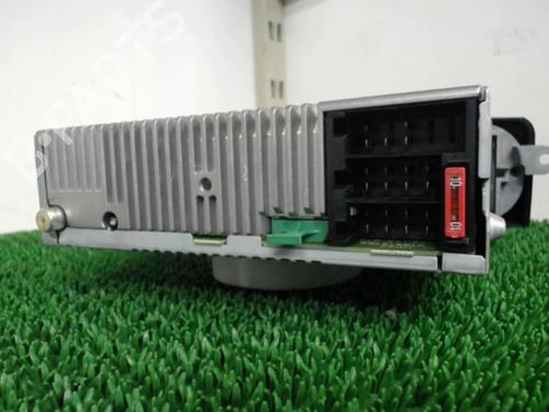 Used Radio MERCEDES-BENZ C-CLASS T-Model (S203) C 180 Kompressor (203.246) (143 hp) 22084405