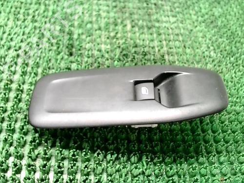 Used Right front window switch Right front window switch PEUGEOT 208 I (CA_, CC_) 1.2 VTI 82 (82 hp) 22091110 22091110