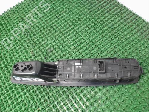 Used Switch RENAULT MEGANE III Hatchback (BZ0/1_, B3_) 1.9 dCi (BZ0N, BZ0J) (131 hp) 22082471