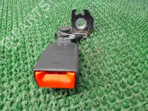 Seat buckle FORD FIESTA VI (CB1, CCN) 1.4 TDCi | BP22084230I32 