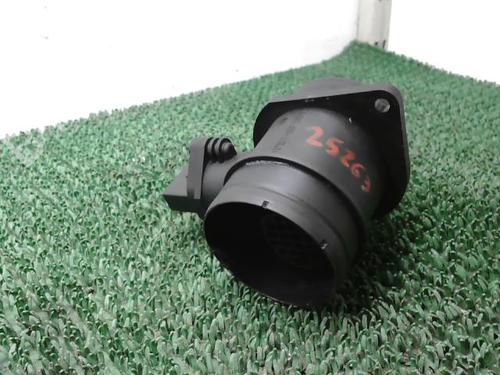 Mass air flow sensor AUDI A3 (8P1) 1.9 TDI | BP25433150M95 - Image 2