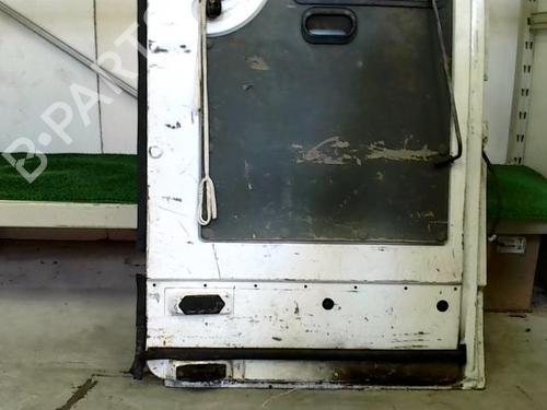 Used Left tailgate Left tailgate RENAULT TRAFIC Van (T_, P_, V_) 1.4 (48 hp) 22089171 22089171