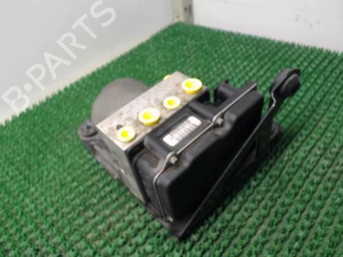 Used ABS pump ABS pump RENAULT MEGANE II (BM0/1_, CM0/1_) 1.6 16V (BM0C, CM0C) (113 hp) 22077705 22077705