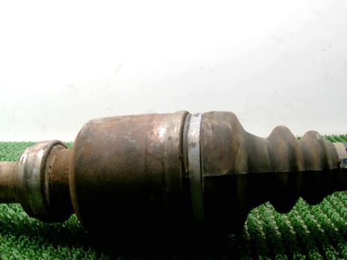 Used Right front driveshaft Right front driveshaft PEUGEOT 806 (221) 2.1 td 12V (109 hp) 22078369 22078369