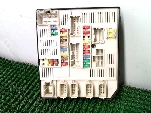 Sikringsdåse RENAULT MEGANE III Hatchback (BZ0/1_, B3_) 1.5 dCi (BZ0C) (90 hp) 29958633