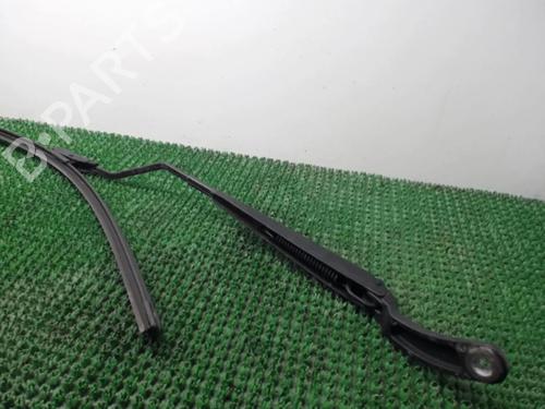 Front windshield wiper arm RENAULT CLIO IV (BH_) 1.5 dCi 75 | BP20876696C143 