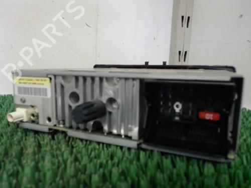 Used Radio Radio RENAULT MEGANE III Coupe (DZ0/1_) 1.9 dCi (DZ0N, DZ0J, DZ1J, DZ1K) (131 hp) 22086392 22086392