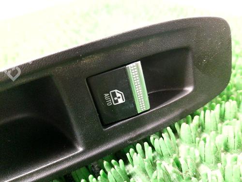 Right front window switch RENAULT CLIO V (B7_) 1.0 TCe 90 (B7MT) | BP34433078I26 - Image 4