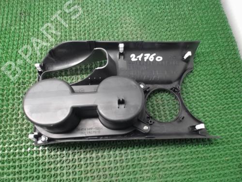 Porte-gobelet/Objets CITROËN C-CROSSER (VU_, VV_) 2.4 16V (170 hp) 22081068