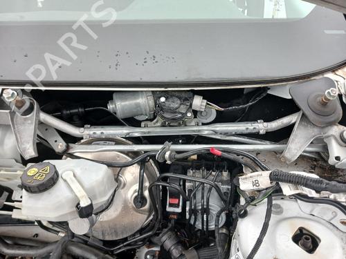 Used Front wiper motor Front wiper motor LAND ROVER DISCOVERY SPORT (L550) 2.0 D 4x4 (150 hp) 40484065 40484065