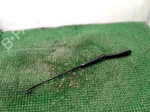 Used Front windshield wiper arm DACIA DUSTER (HS_) 1.5 dCi (HSAJ) (90 hp) 27397640