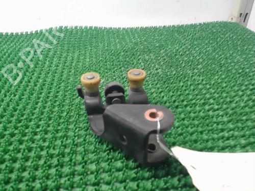 Used Hinge/Door check strap Hinge/Door check strap 22076843 22076843