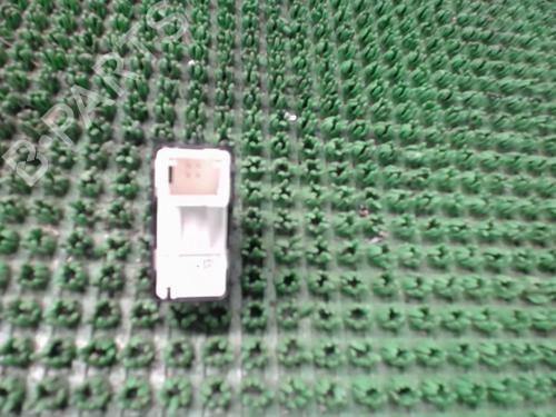 Used Right front window switch Right front window switch CITROËN C3 III (SX) 1.6 BlueHDi 100 (99 hp) 35781304 35781304