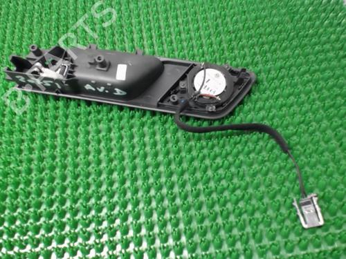 Used Front right interior door handle VW SHARAN (7N1, 7N2) 2.0 TDI (140 hp) 22082586