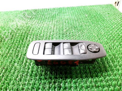 Used Left front window switch PEUGEOT 2008 I (CU_) 1.6 HDi (92 hp) 32515392