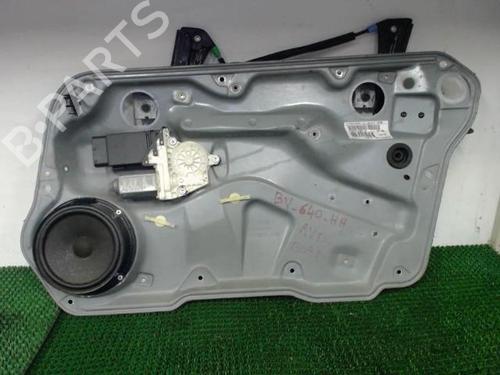 Alzavetro anteriore destra VW BORA I (1J2) 1.9 TDI (101 hp) 22087022