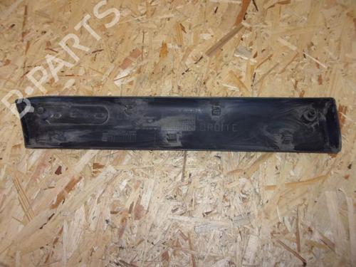 Door moulding trim RENAULT MASTER II Van (FD) 2.5 dCi 100 (FD0U, FD0V) | BP22075637C150 