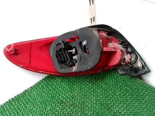 Højre baglygte PEUGEOT 206 CC (2D) 1.6 16V (2DNFUF, 2DNFUR) | BP20876240C35 