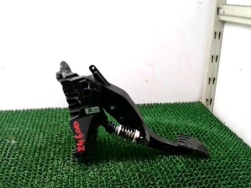 Used Clutch pedal Clutch pedal RENAULT CLIO V (B7_) 1.5 Blue dCi 100 (B7AD) (101 hp) 26296225 26296225