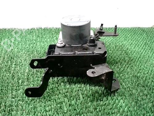 Used ABS pump ABS pump RENAULT MASTER III Van (FV) 2.3 dCi 145 FWD (FV0E, FV0F, FV0H, FV02, FV0M, FV0S,... (146 hp) 28496831 28496831