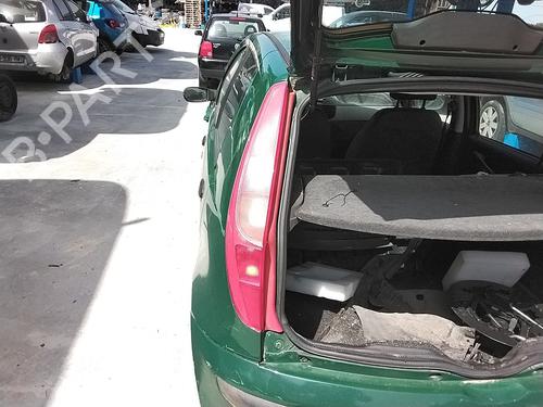 Used Left taillight Left taillight FIAT PUNTO (176_) [1993-1999] 34176612 34176612